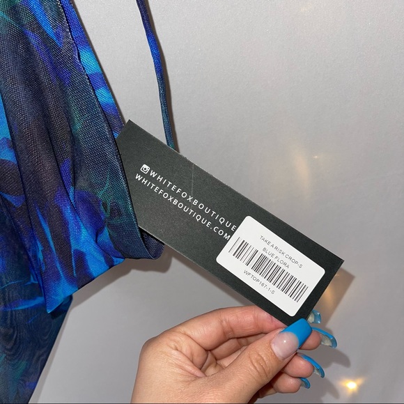 Tied Backless Floral Print Top - Picture 3 of 4